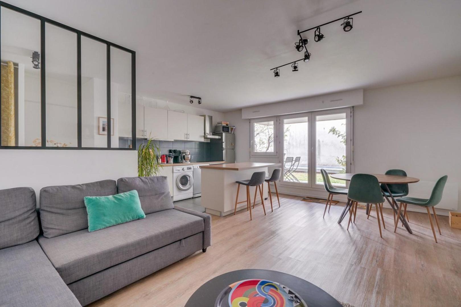 Pleasant Flat In Bordeaux With Terrace And Parking Daire Dış mekan fotoğraf