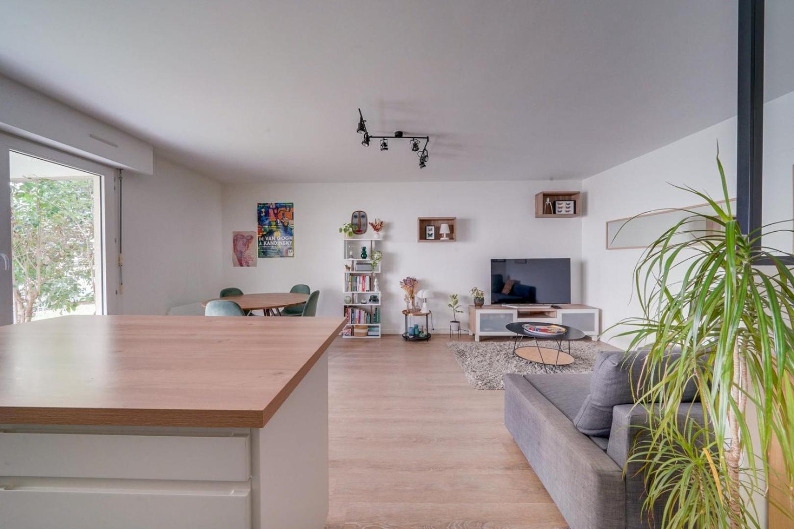 Pleasant Flat In Bordeaux With Terrace And Parking Daire Dış mekan fotoğraf